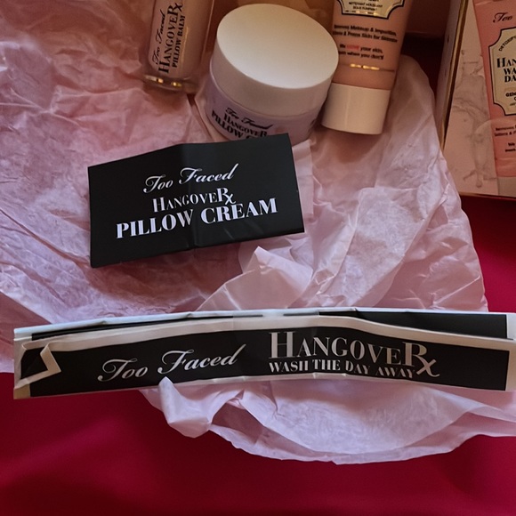 Too Faced Hangover Skincare Obsessions 3 piece Kit Miniatures. NIB🔺FIRM🔺 - Picture 5 of 12